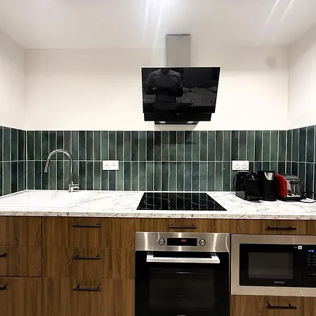 Contemporary 2br In With Netflix * פריז