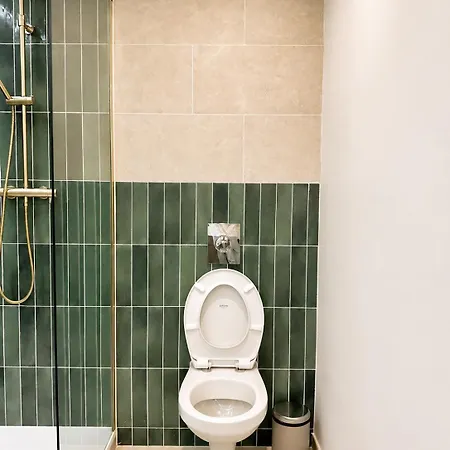 Contemporary 2br In With Netflix Παρίσι